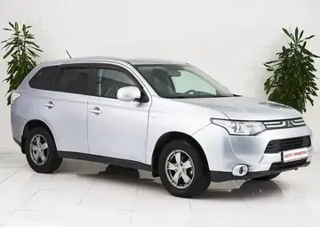 Mitsubishi Outlander Вид 3