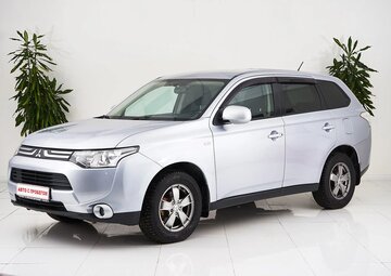 Mitsubishi Outlander Вид 1
