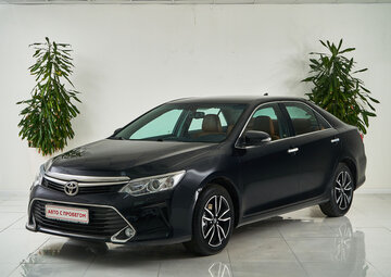 Toyota Camry Вид 1