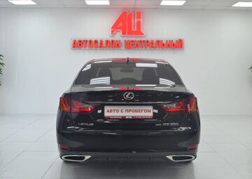 Lexus GS Вид 4